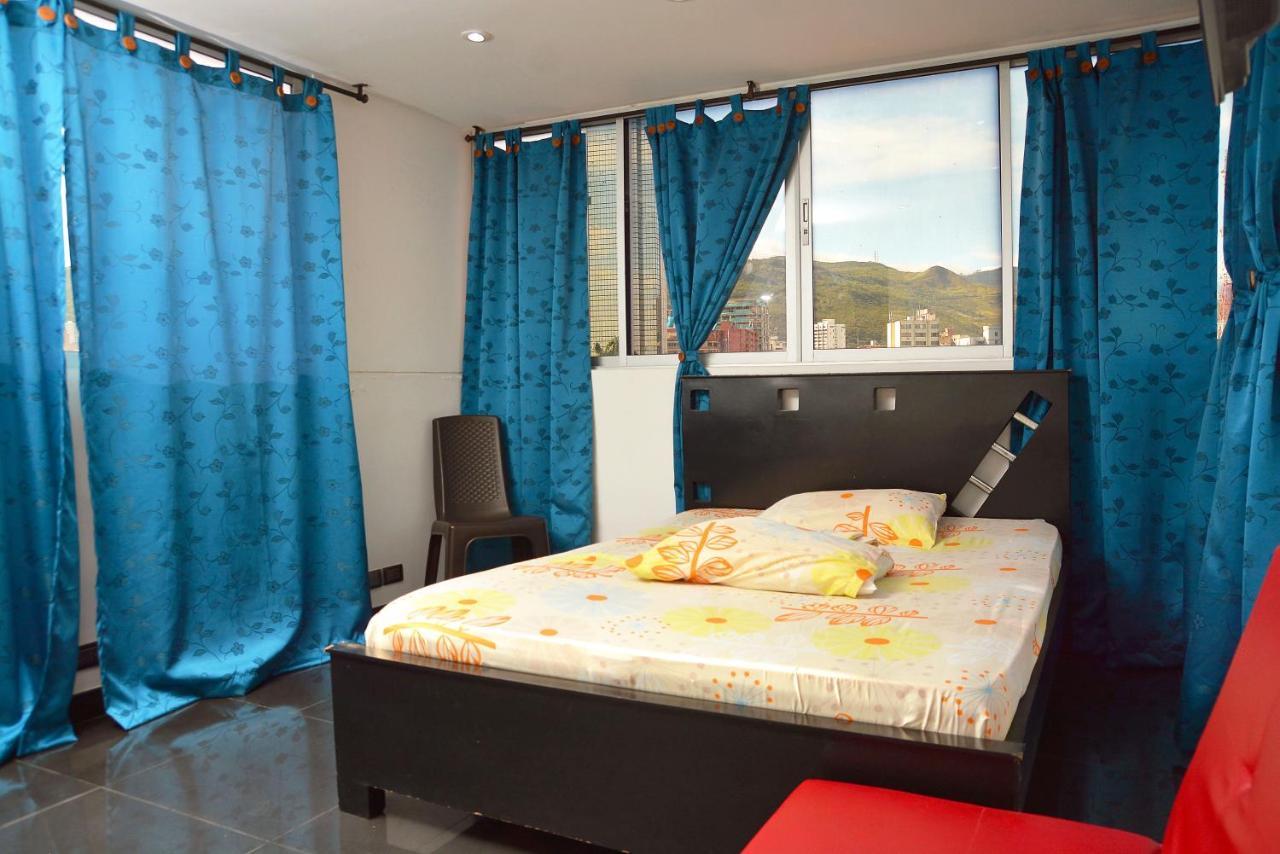 Apartahotel Juane'S Cali Εξωτερικό φωτογραφία